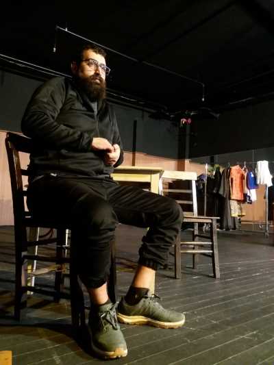 ÜÇ YAŞAM BİR ÖYKÜ